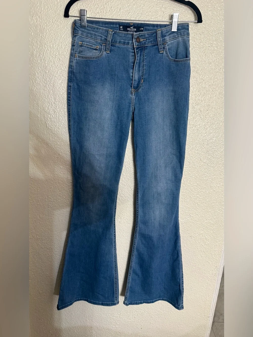 Hollister Y2K Mid-Rise Blue Flare bell bottom Jeans size 4R